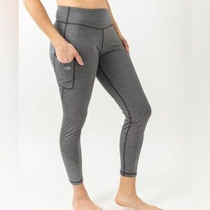 Club Ride Padded Cycling Tights Women's L Cool Max Biking Gray Outdoor Pants NEW